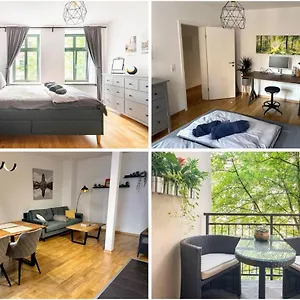 2-raumwohnung Mit Gemütlichem Balkon In Zentrumslage Leipzig